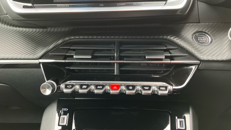 Peugeot 208 1.2 PureTech 100 Allure Premium 5dr Petrol Hatchback